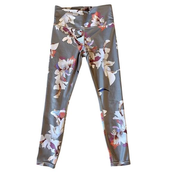 Athleta Elation Paradise 7/8 Leggings size small - Picture 3 of 9